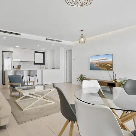 Apartment Vivi Homes - Boa Pool, Jacuzzi, Terrace & Sea View *