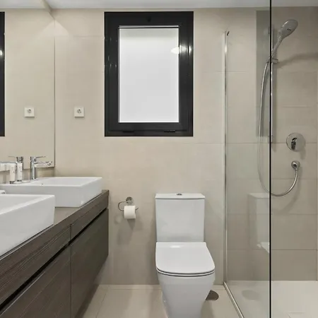 Vivi Homes - Boa Pool, Terrace & Sea View 公寓 丰希罗拉