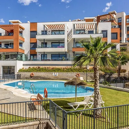 Vivi Homes - Boa Pool, Jacuzzi, Terrace & Sea View *