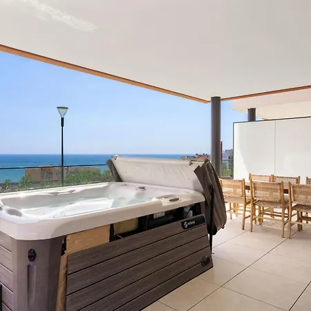 Vivi Homes - Boa Pool, Terrace & Sea View 公寓